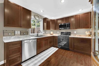 33836 Ferncrest Ct, New Carlisle, IN 46552 - photo 7