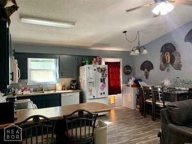 504 Brentwood Dr, Paragould, AR 72450 - photo 4