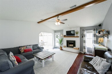 1501 W Edgewater Place, Broken Arrow, OK 74012 - photo 4