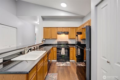 5809 Highway Place unit B304, Everett, WA 98203 - photo 7