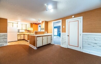 14 Leonard St, Agawam, MA 01001 - photo 5