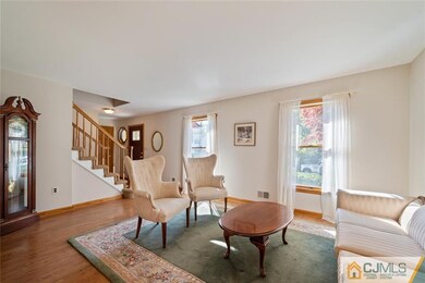 9 Oak Tree Rd, Monmouth Junction, NJ 08852 - photo 3