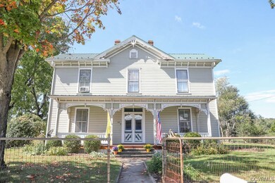 265 Draft Ave, Stuarts Draft, VA 24477 - photo 4