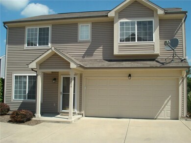 2616 Fraiser Fir Dr, Greenwood, IN 46143 - photo 2