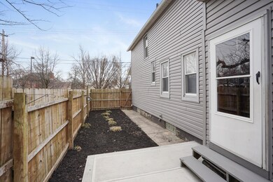 Large side flower bed
