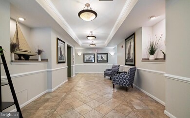 411 Hamlet Club Dr unit 302, Edgewater, MD 21037 - photo 4