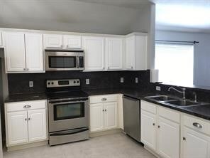 7107 Piney Meadow Ct, Houston, TX 77041 - photo 6