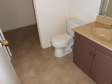 106 N Onsville Place, Jacksonville, NC 28546 - photo 3