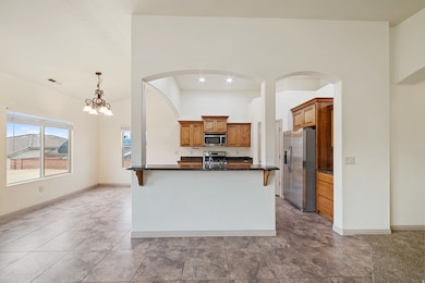 922 E Silver Shadows Dr, Washington, UT 84780 - photo 6