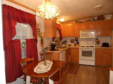 90 Robin Dr, Tiverton, RI 02878 - photo 6