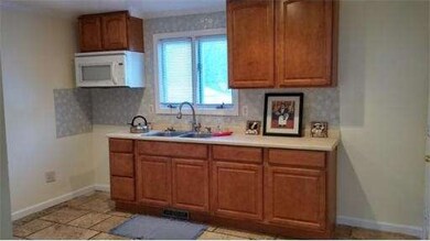 134 Main St, West Springfield, MA 01089 - photo 2