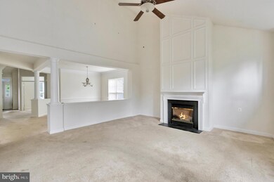 7409 Forests Edge Ct, Laurel, MD 20707 - photo 5