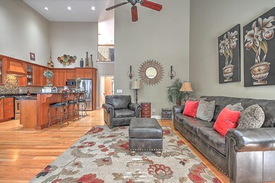 1105 King Richard-16