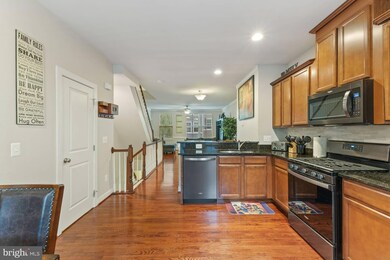 205 Shamrock Dr unit 3122, Stafford, VA 22556 - photo 4