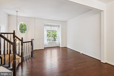 10556 Falkirk Way, Manassas, VA 20109 - photo 2