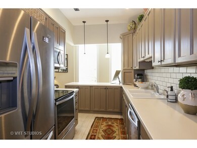 2150 N Clifton Ave unit 3, Chicago, IL 60614 - photo 6