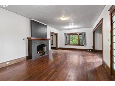 5465 SW Scholls Ferry Rd, Portland, OR 97225 - photo 5