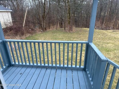 32 Scott St, Hoosick Falls, NY 12090 - photo 5