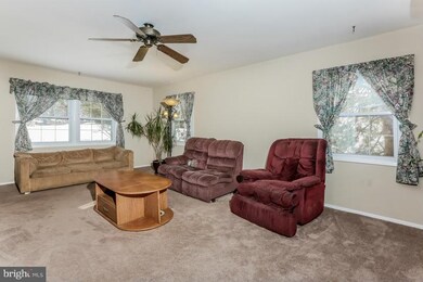 2904 Trainor Ln, Bowie, MD 20715 - photo 4