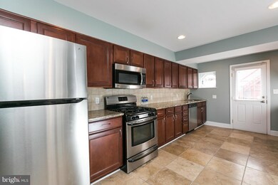 1119 S Bouldin St, Baltimore, MD 21224 - photo 2