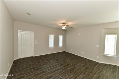 544 Cedarwood Dr, El Paso, TX 79928 - photo 7