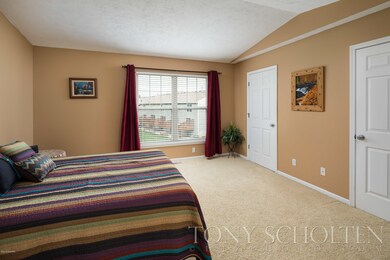 788 Stevenspoint SE unit 13, Byron Center, MI 49315 - photo 3