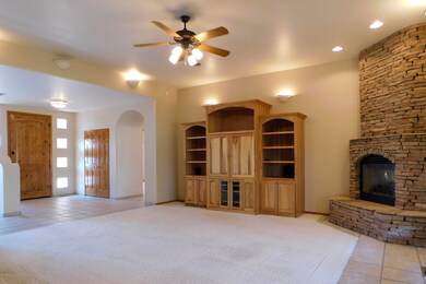5610 Cheva Ct, Farmington, NM 87402 - photo 4