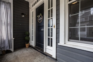 233 S Morris St, Waynesburg, PA 15370 - photo 2