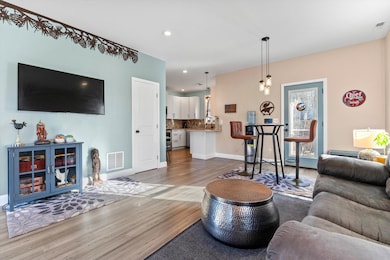 7 Gena Ave, Derry, NH 03038 - photo 6