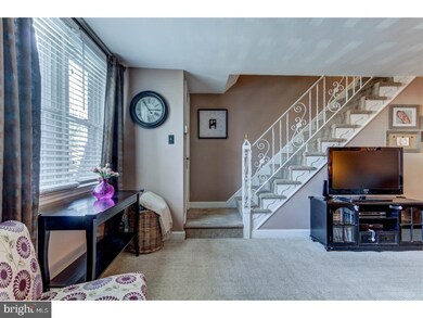 909 Maple Ave, Glenolden, PA 19036 - photo 5