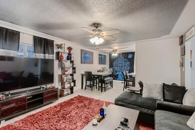08 Living Room