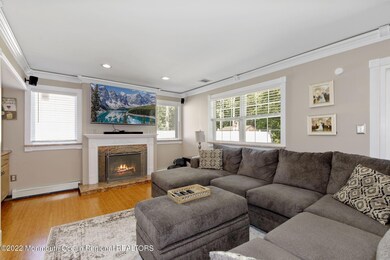 013_13_DEER_HOLLOW_DR__395646_740449