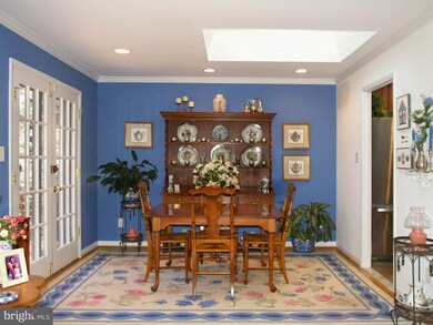 12227 Quorn Ln, Reston, VA 20191 - photo 6