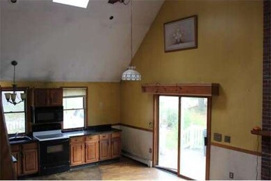 32 Chandler St, Plymouth, MA 02360 - photo 7