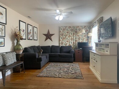 3838 Bristol Ave, Klamath Falls, OR 97603 - photo 5