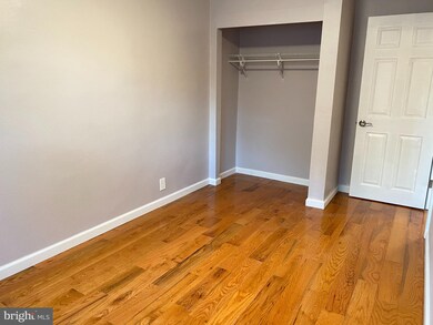 1207 Macarthur Dr, Camden, NJ 08104 - photo 5