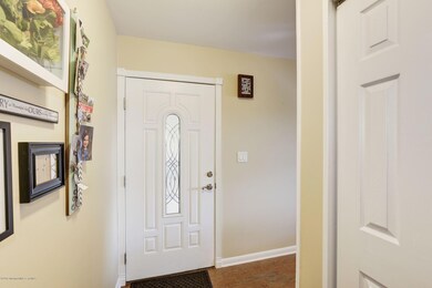 54 Idlebrook Ln, Matawan, NJ 07747 - photo 7