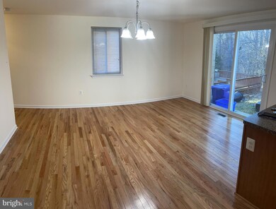 14420 Pebble Hill Ln, North Potomac, MD 20878 - photo 5