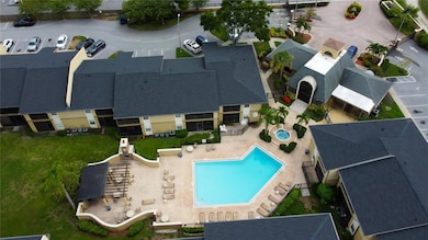 12261 Sailwinds Dr unit 203, Largo, FL 33773 - photo 6