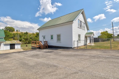 6269 Spencer Pike, Mount Sterling, KY 40353 - photo 2