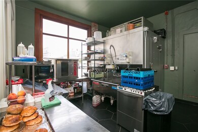 2 Pond Ave, Newport, RI 02840 - photo 5