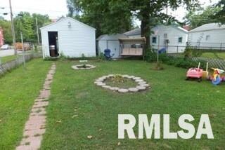 2048 W 5th St, Davenport, IA 52802 - photo 6