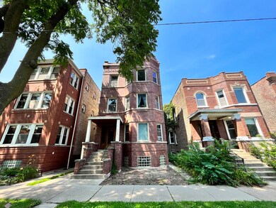 2224 W Cortez St unit 2, Chicago, IL 60622 - photo 2