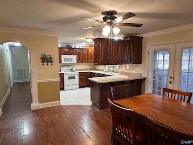 1305 Stage Rd SW, Hartselle, AL 35640 - photo 5