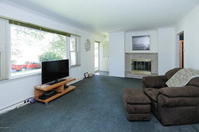 7722 Primrose-104
