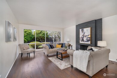 3325 84th Ave SE, Mercer Island, WA 98040 - photo 6