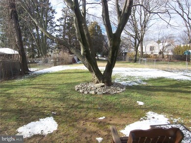 1366 Arnold Ave, Abington, PA 19001 - photo 4