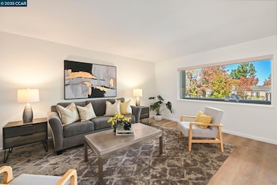 1508 Canyonwood Ct unit 12, Walnut Creek, CA 94595 - photo 7