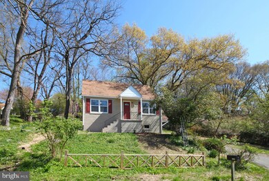 3200 Cardiff Ln, Temple Hills, MD 20748 - photo 2