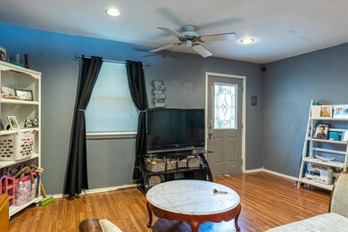 701 E Lake Dr, Weatherford, TX 76087 - photo 6